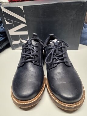 Zara Navy leather derby shoes Boys US 2.5 Or EUR 34 Or US 4.5 Women